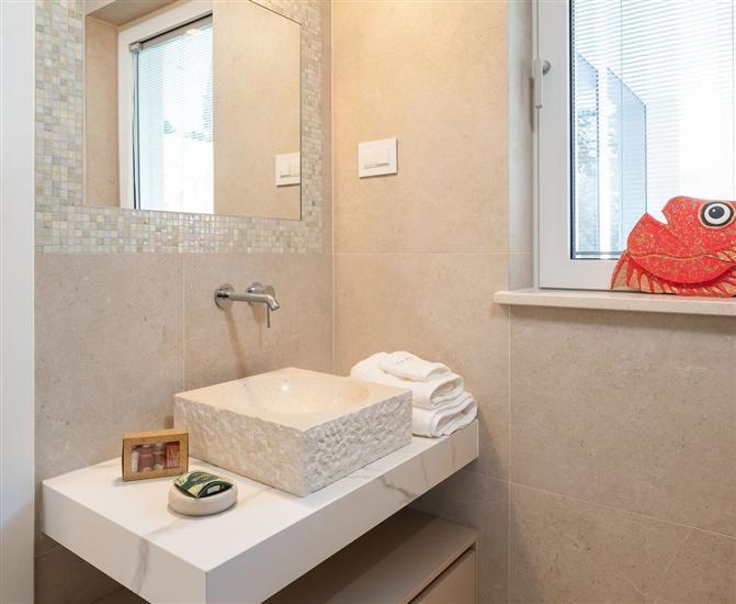 House K1, for 8 persons