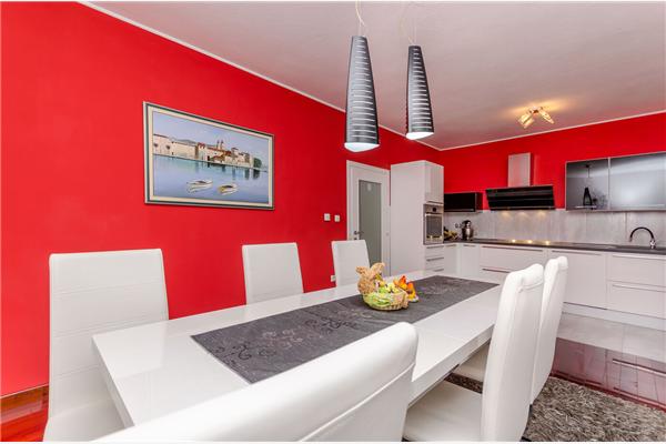 Apartment A2, for 5 persons