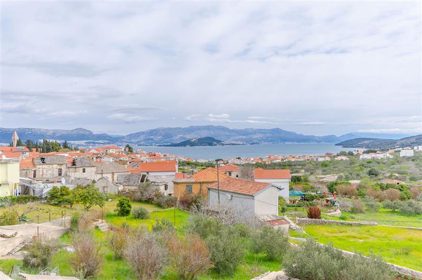 Apartment A2, for 5 persons