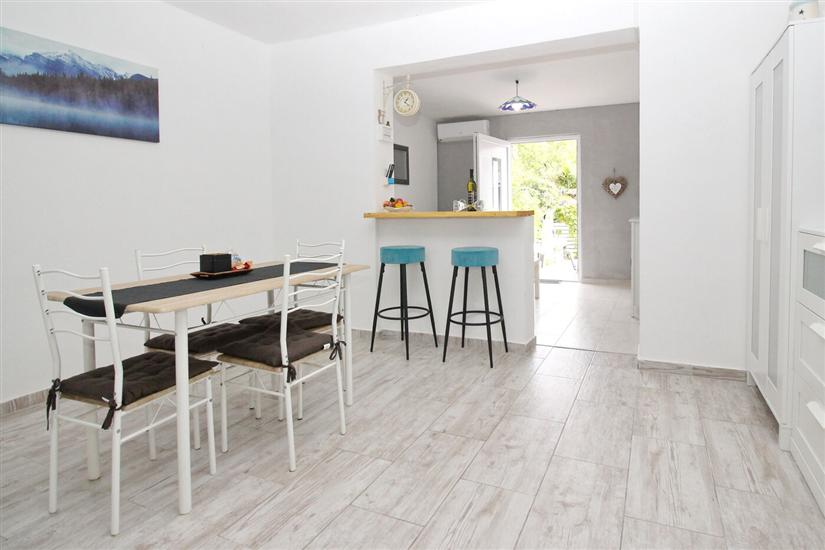 Apartment A1, for 4 persons