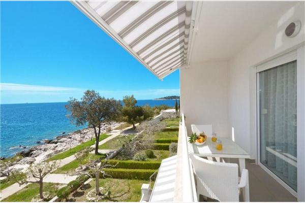 Apartment A2, for 4 persons