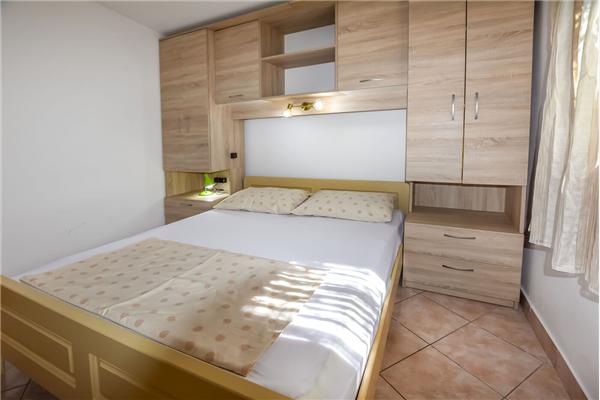 House K1, for 5 persons