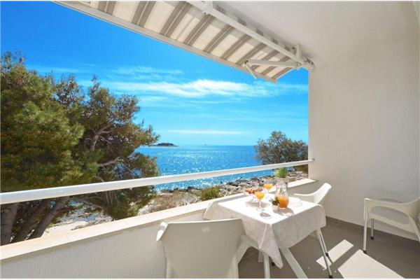 Apartment A2, for 4 persons