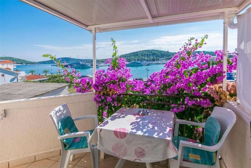 Apartment A2, for 2 persons