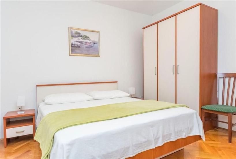 Apartment A4, for 6 persons