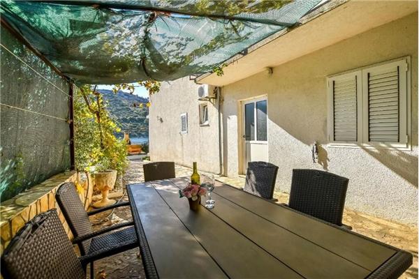 Apartment A3, for 5 persons