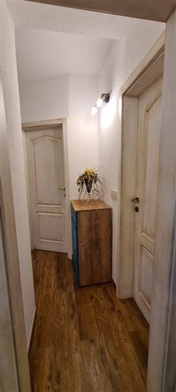 House K1, for 18 persons