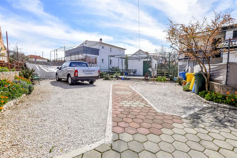 Apartments Ercegović