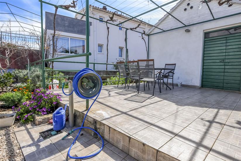 Apartments Ercegović