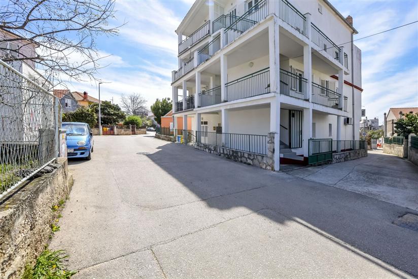 Apartments Ercegović