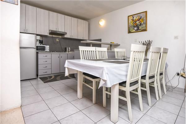 Apartment A1, for 5 persons