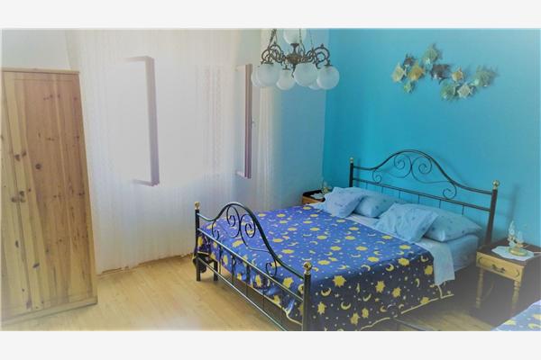 Apartment A1, for 6 persons