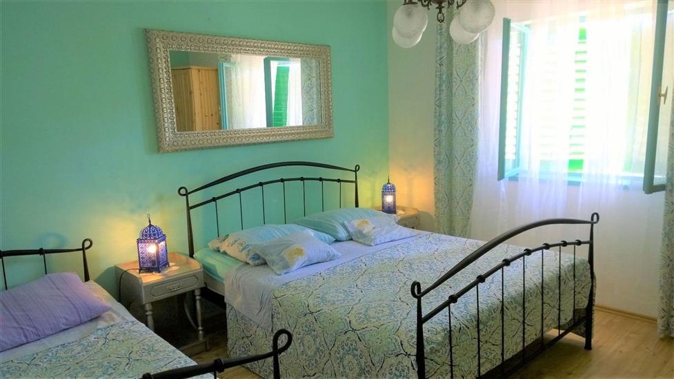 Apartment A1, for 6 persons