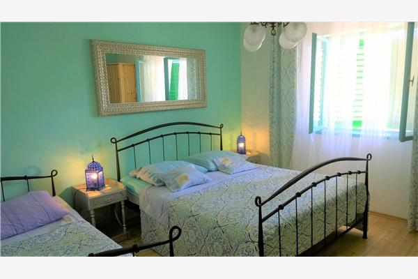 Apartment A1, for 6 persons