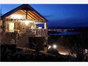 Afgelegen huis Noord-Dalmatische eilanden,ReserverenRadojkaVanaf 214 €