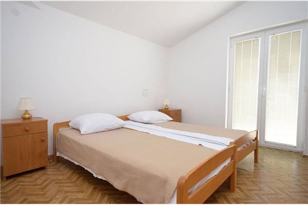 Apartment A4, for 4 persons