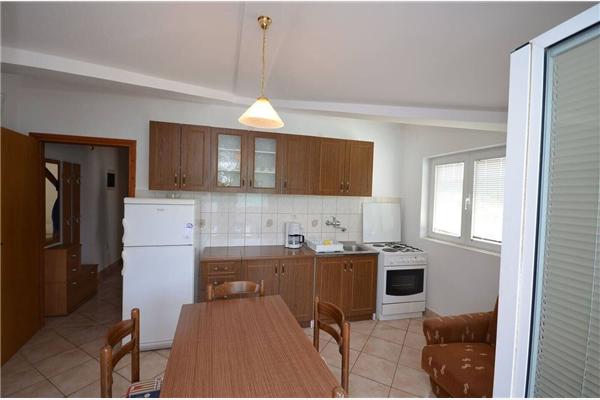 Apartment A4, for 4 persons