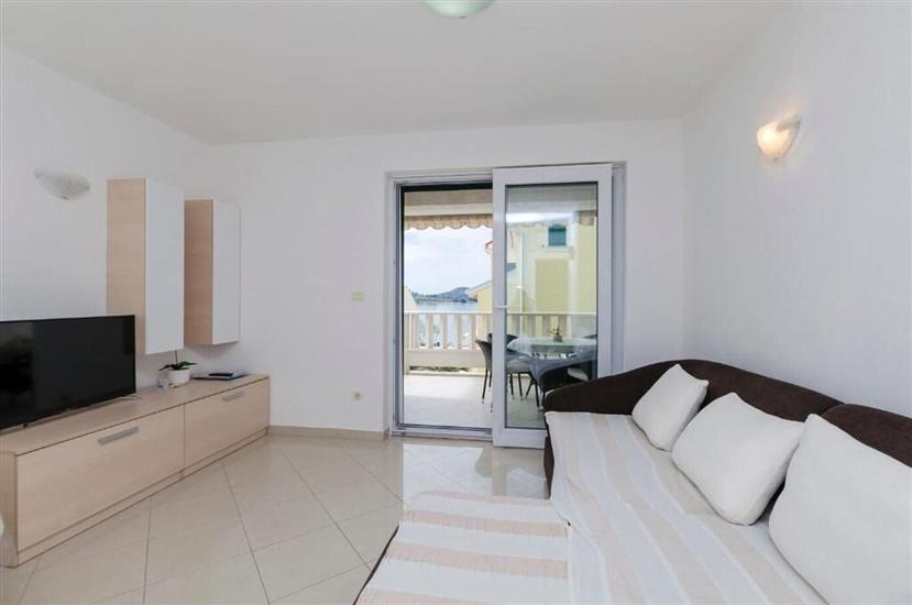 Apartment A1, for 3 persons