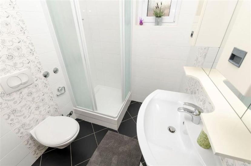 Apartment A1, for 3 persons