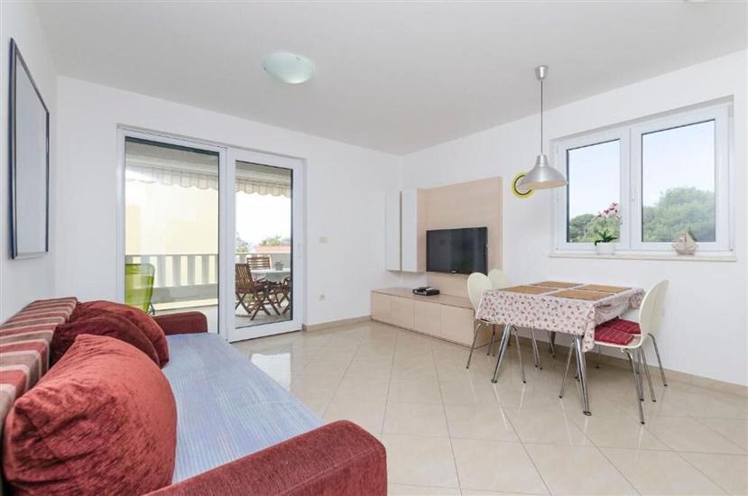 Apartment A2, for 4 persons