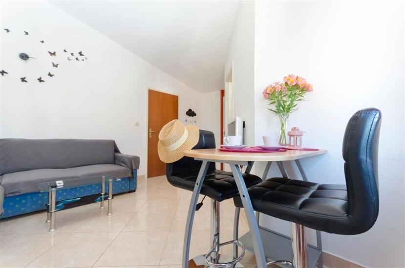 Apartment A1, for 3 persons