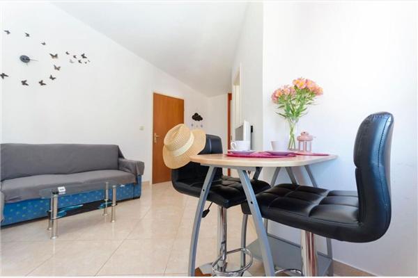 Apartment A1, for 3 persons