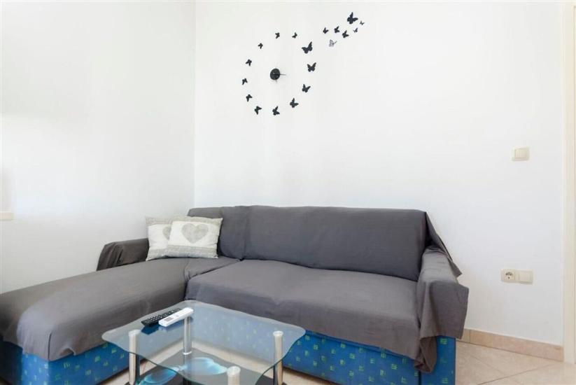 Apartment A1, for 3 persons