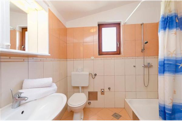 Apartment A1, for 3 persons