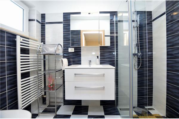 House K1, for 8 persons