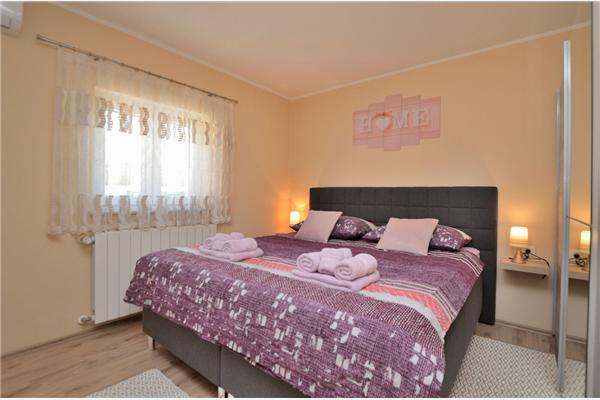 House K1, for 8 persons