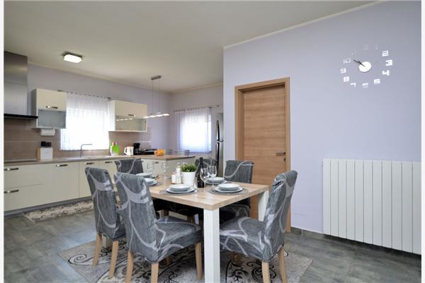 House K1, for 8 persons