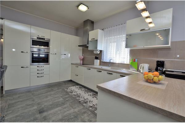 House K1, for 8 persons