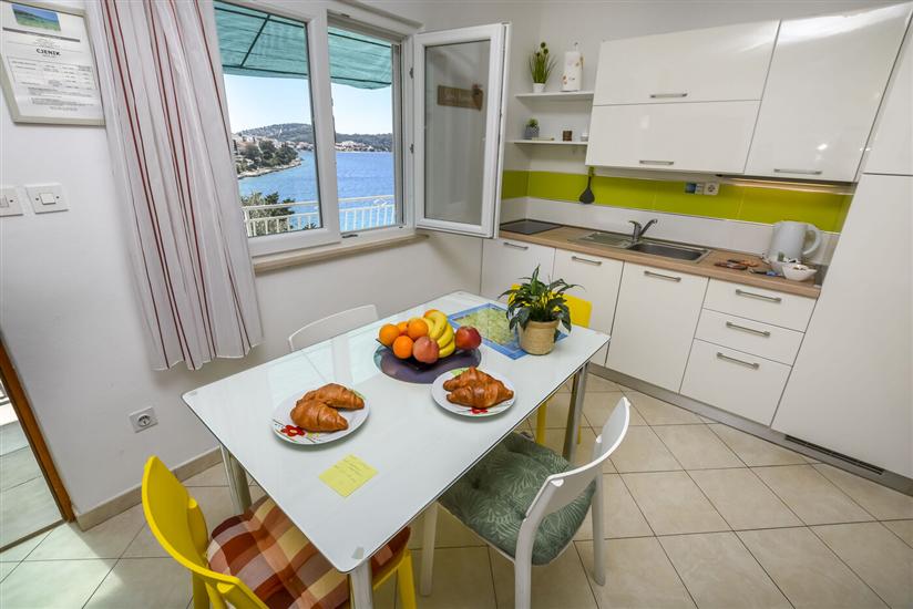 Apartment A1, for 2 persons