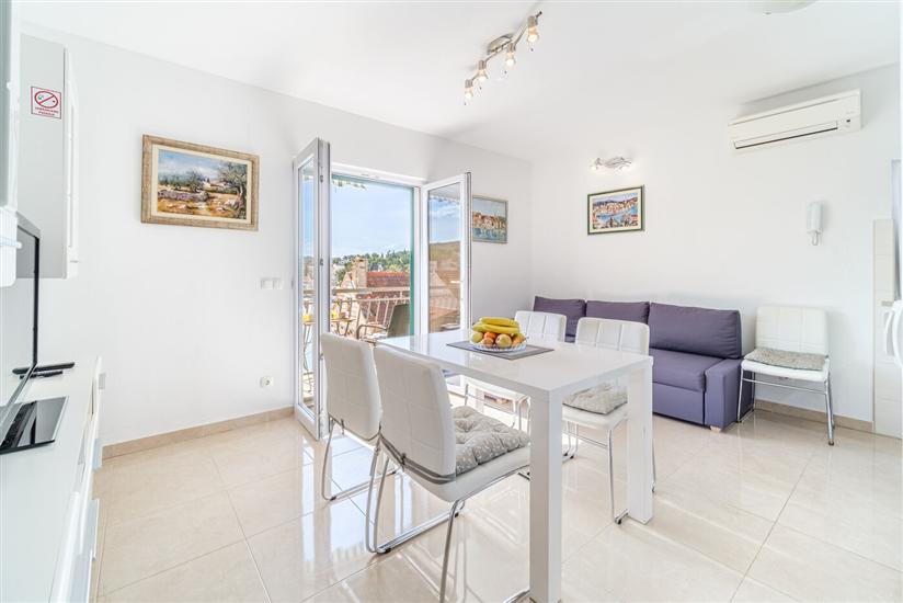 Apartment A1, for 5 persons