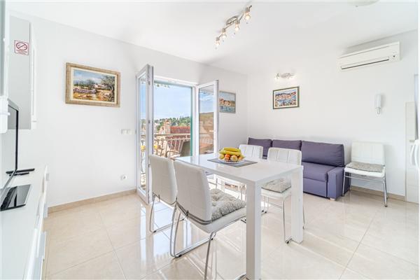 Apartment A1, for 5 persons