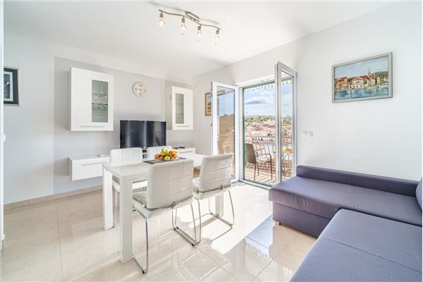 Apartment A1, for 5 persons