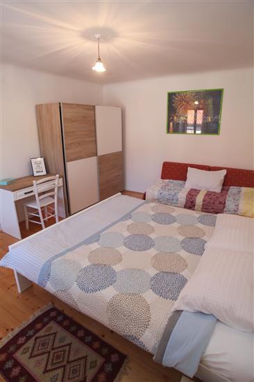 Apartment A1, for 7 persons