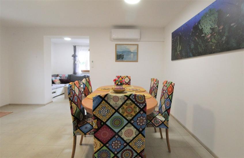 Apartman A1, na 5 osebe