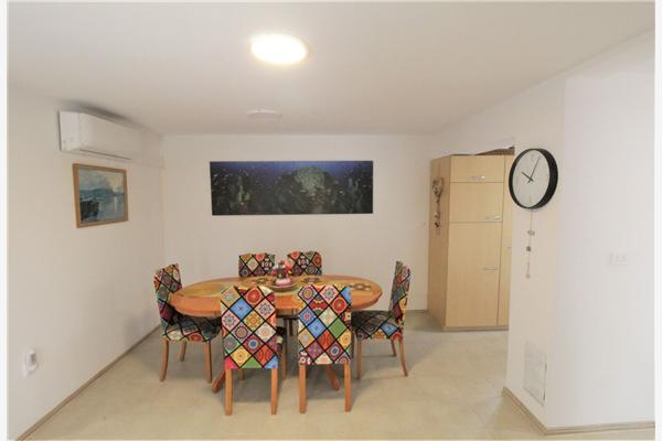 Apartman A1, na 5 osebe