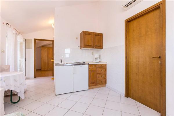 Apartment A1, for 3 persons