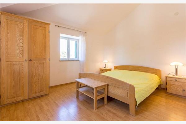 Apartment A1, for 3 persons