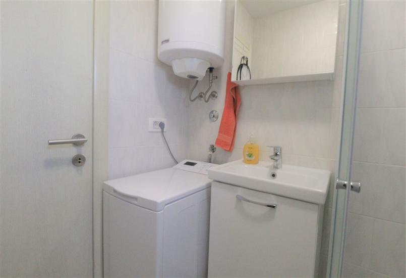 Apartment A1, for 3 persons