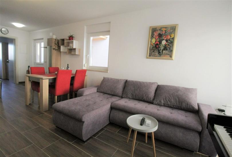 Apartment A1, for 3 persons
