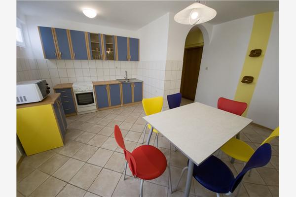 Apartment A1, for 5 persons