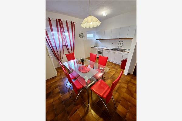 Apartment A2, for 4 persons