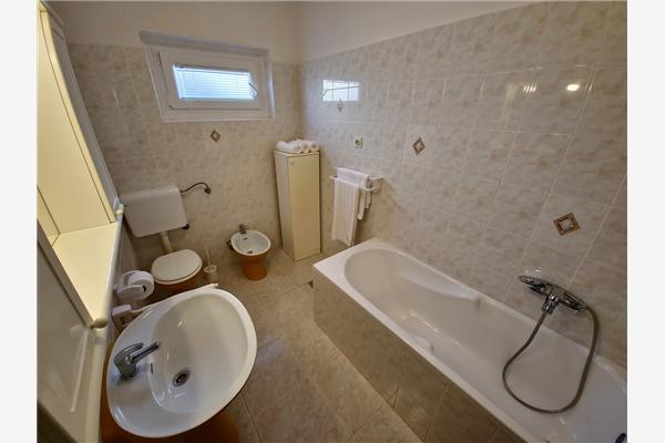 Apartment A2, for 4 persons