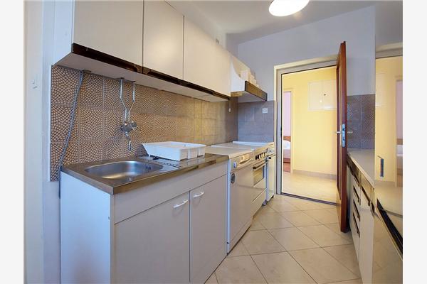 Apartment A2, for 5 persons