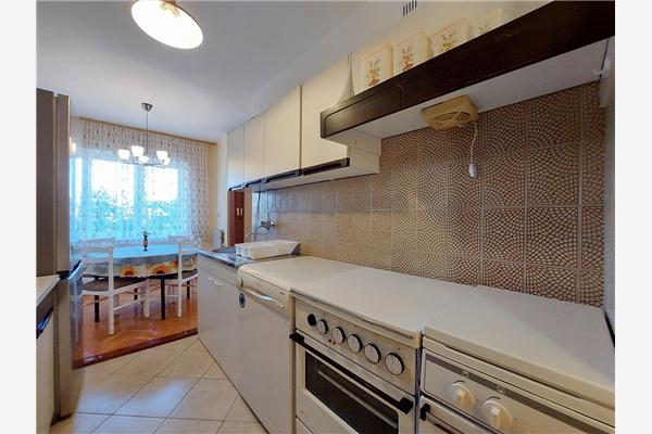 Apartment A2, for 5 persons