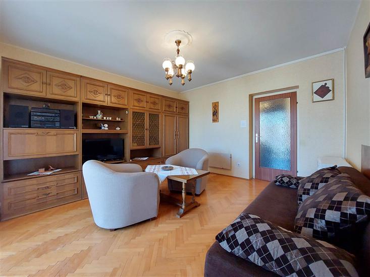 Apartment A2, for 5 persons