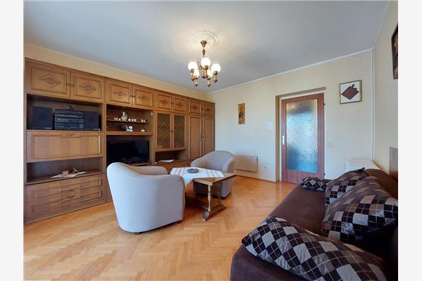 Apartment A2, for 5 persons
